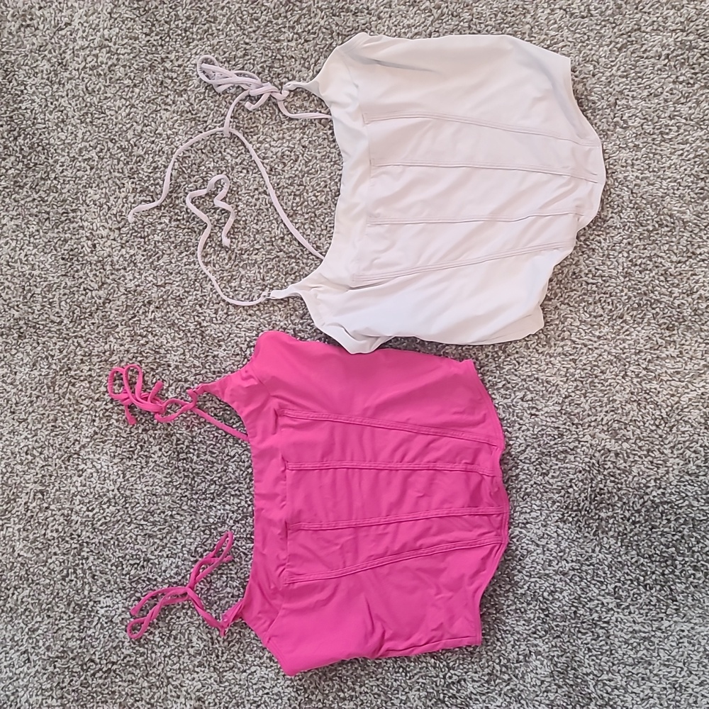 Gilly Hicks tops